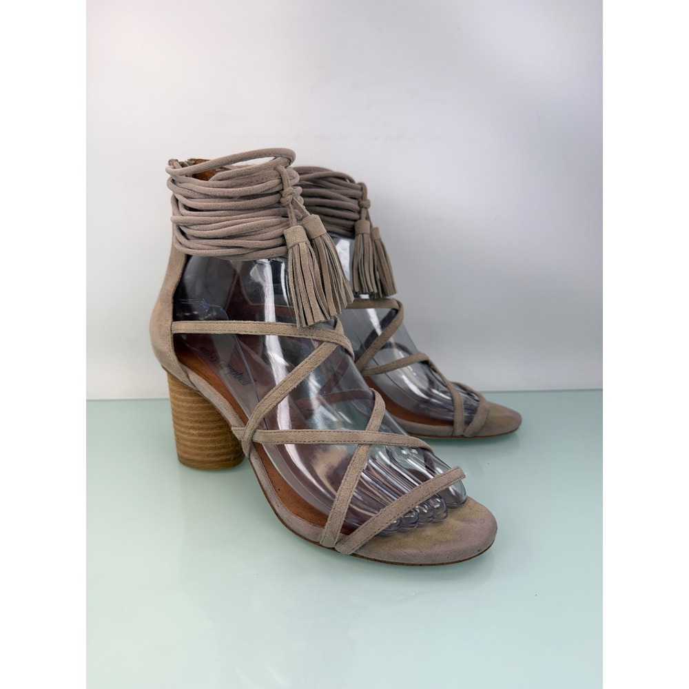 Jeffrey Campbell Despina Strappy Sandals Taupe Suede Tassel Block Heel 7.5 Boho